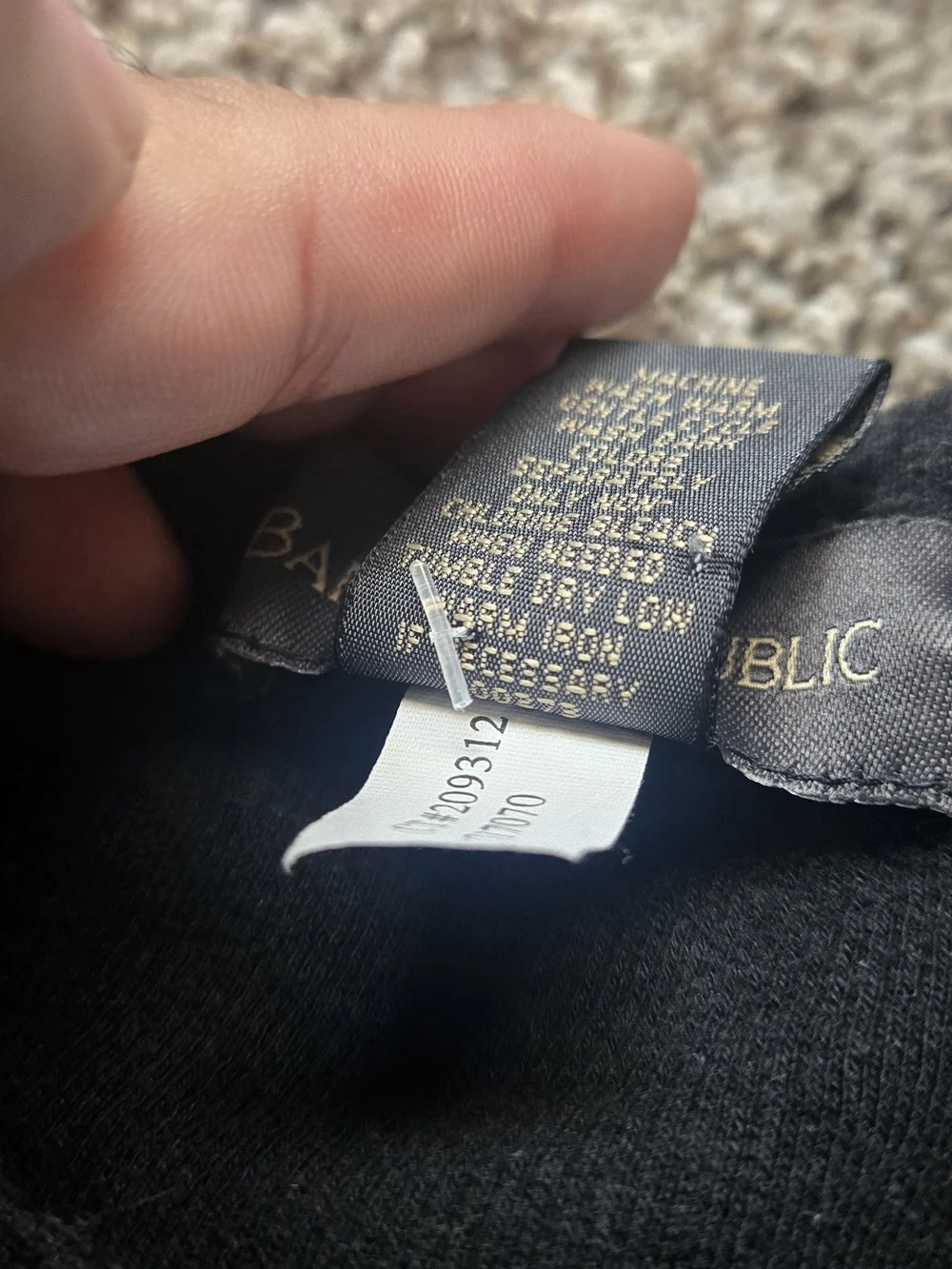 Banana Republic classic crewneck